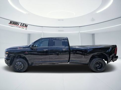 New 2026 RAM 3500 Big Horn AWD/4WD image 6