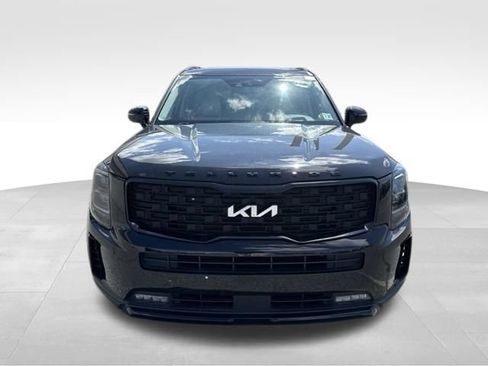Used 2022 Kia Telluride SX w/ SX Prestige Package AWD/4WD image 3