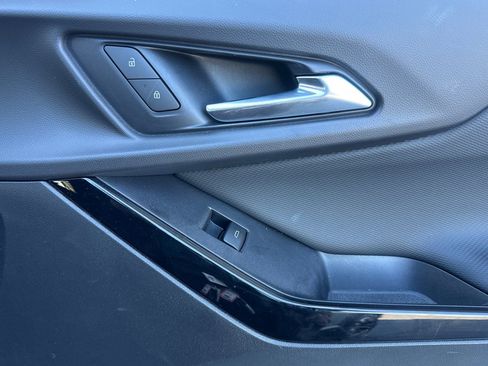 Used 2026 Chevrolet Equinox LT w/ Safety and Technology Package image 22