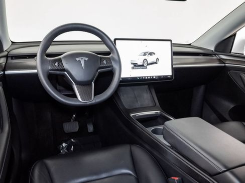 Used 2023 Tesla Model Y Long Range AWD/4WD image 7