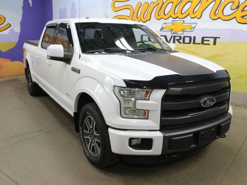 Used 2015 Ford F150 Lariat w/ Equipment Group 502A Luxury AWD/4WD image 2