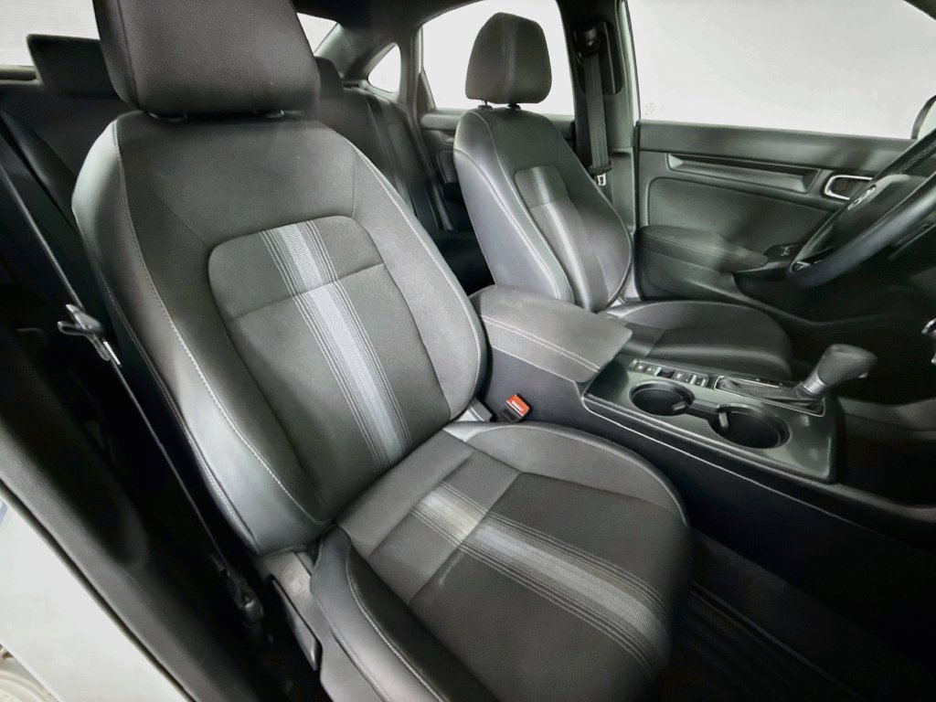 Used 2024 Honda Civic Sport image 25