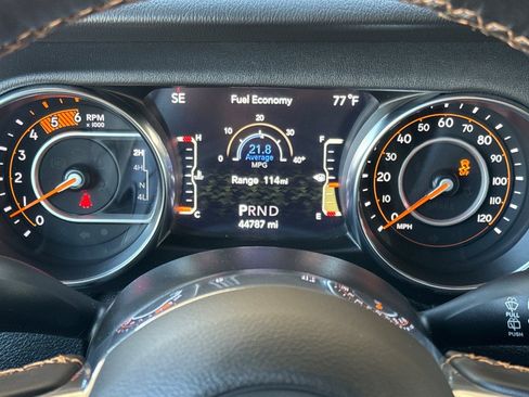 Used 2021 Jeep Wrangler Unlimited Sahara image 24