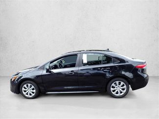 Used 2021 Toyota Corolla LE FWD video 2