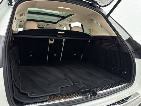 Used 2024 Mercedes-Benz GLE 450 4MATIC image 35