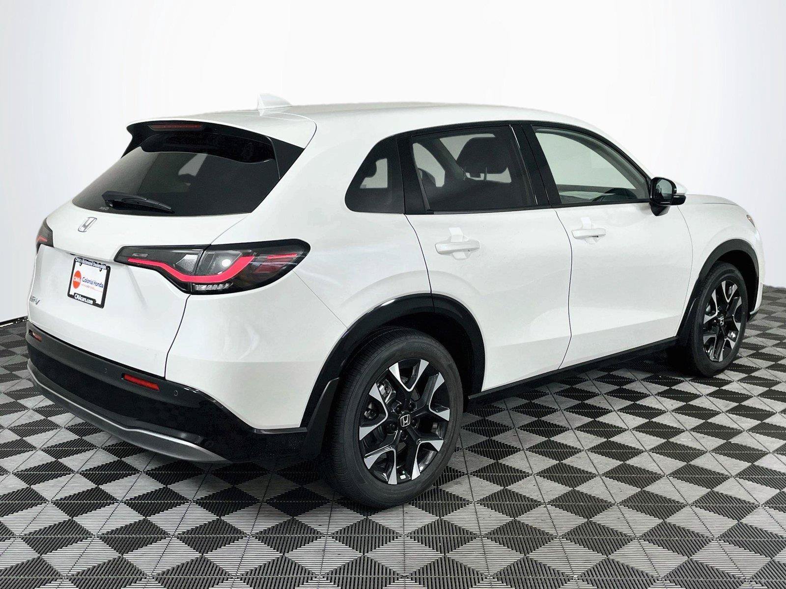New 2027 Honda HR-V EX-L image 8