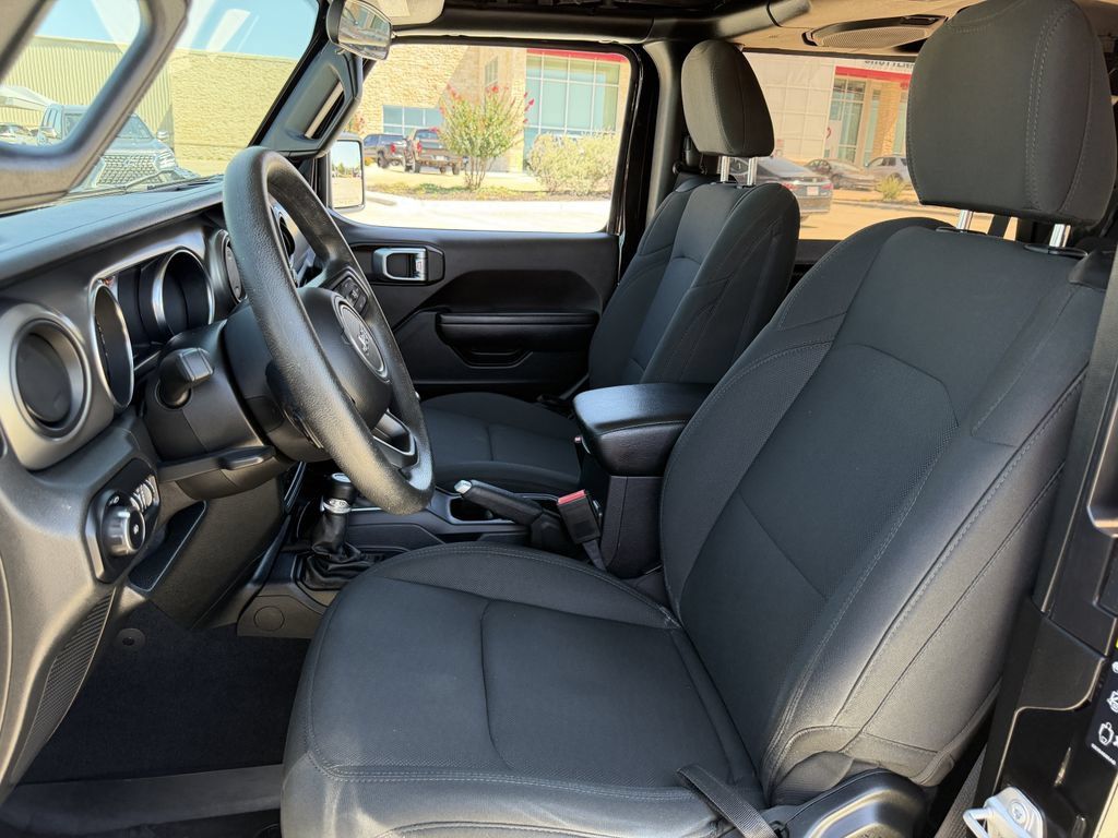 Used 2021 Jeep Wrangler Sport AWD/4WD image 24