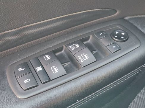 Used 2021 Dodge Durango GT image 25