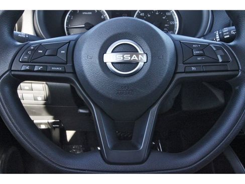 Certified 2025 Nissan Kicks Play S FWD image 18