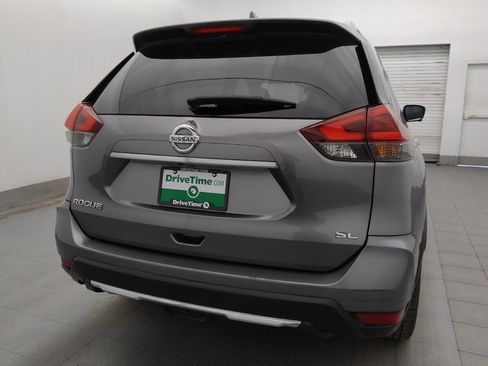 Used 2018 Nissan Rogue SL FWD image 7