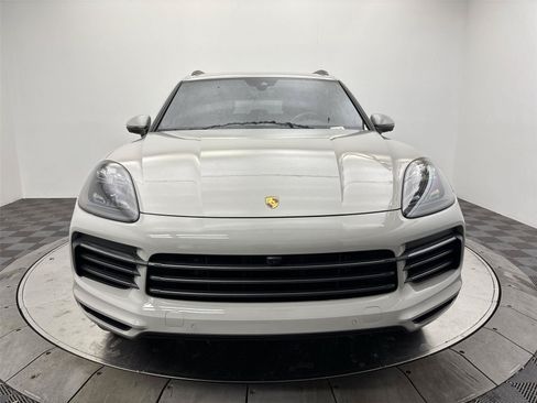 Used 2022 Porsche Cayenne Platinum Edition w/ Premium Package Plus AWD/4WD image 14