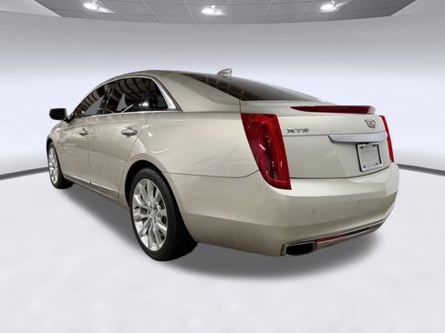 Used 2016 Cadillac XTS Luxury w/ Driver Awareness Package FWD image 3
