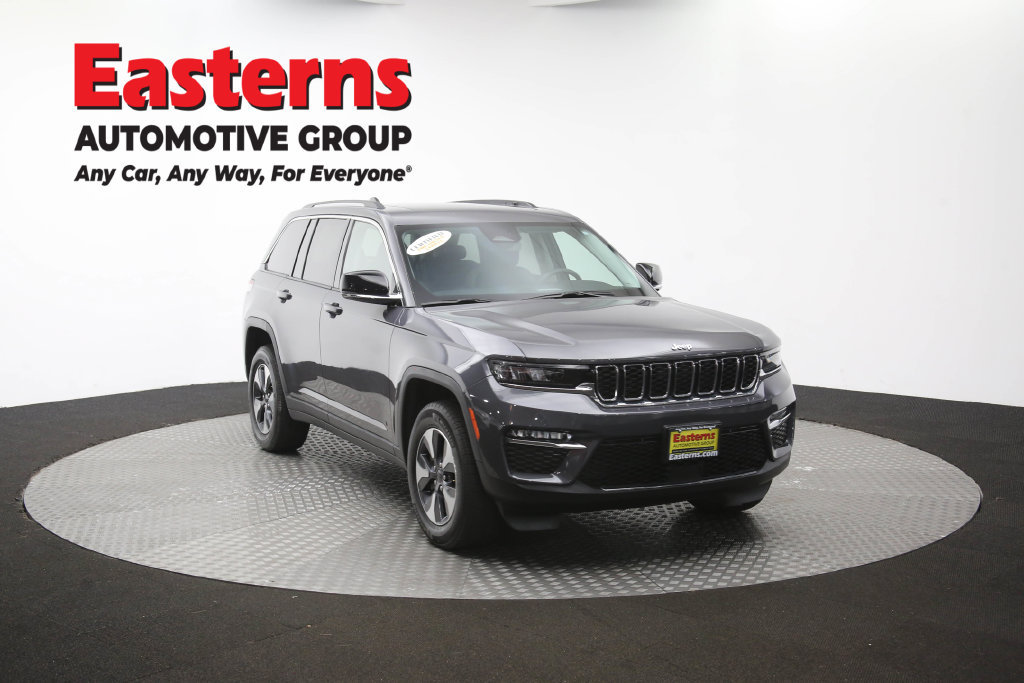 Used 2023 Jeep Grand Cherokee 4WD 4xe image 56