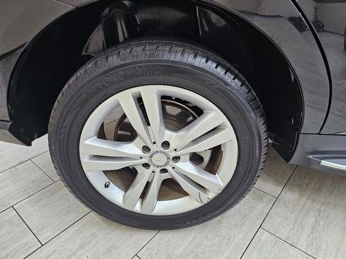 Used 2012 Mercedes-Benz ML 350 BlueTEC 4MATIC image 40