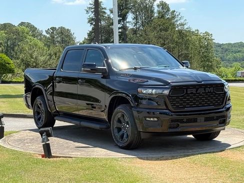 New 2026 RAM 1500 Big Horn AWD/4WD image 9