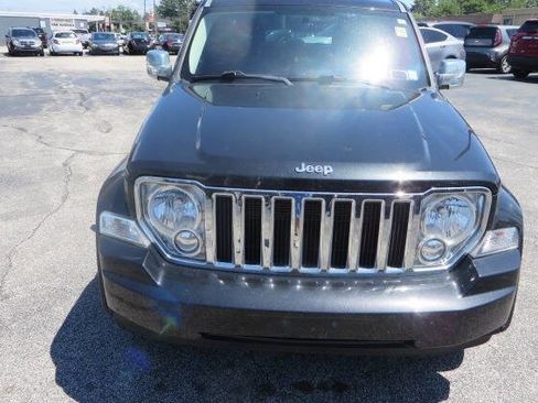 Used 2012 Jeep Liberty Sport image 40