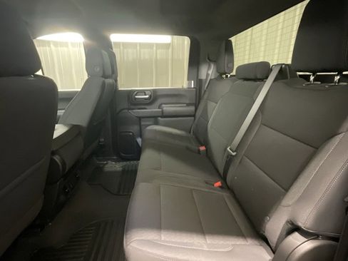 Used 2025 Chevrolet Silverado 2500 Custom w/ Custom Value Package image 11