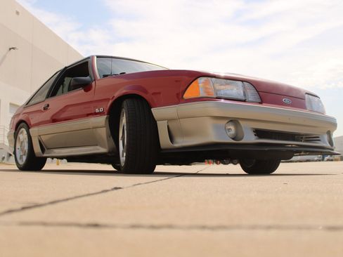 Used 1989 Ford Mustang GT RWD image 22