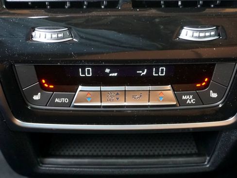 New 2027 BMW X7 xDrive40i AWD/4WD image 17