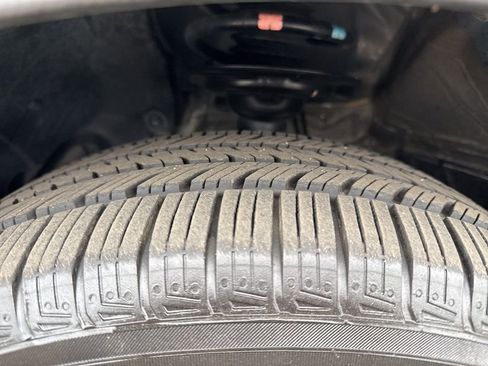 Used 2024 Subaru Crosstrek 2.0i Premium image 31