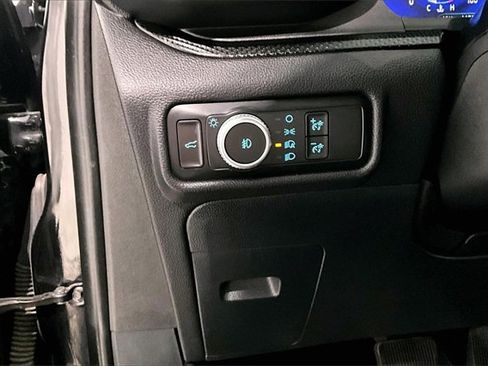 Used 2020 Ford Explorer ST w/ Premium Technology Package image 39