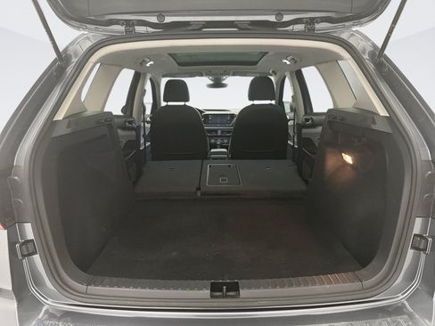 Used 2022 Volkswagen Taos SEL w/ Panoramic Sunroof Package AWD/4WD image 24