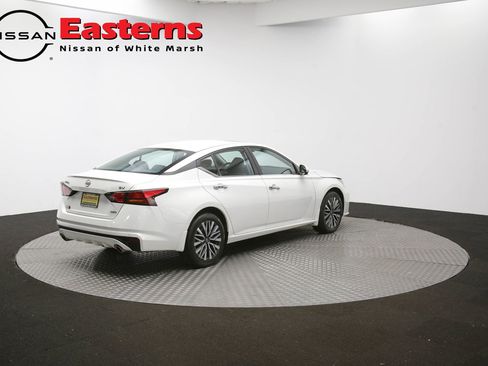 Used 2024 Nissan Altima 2.5 SV w/ SV Premium Package image 40