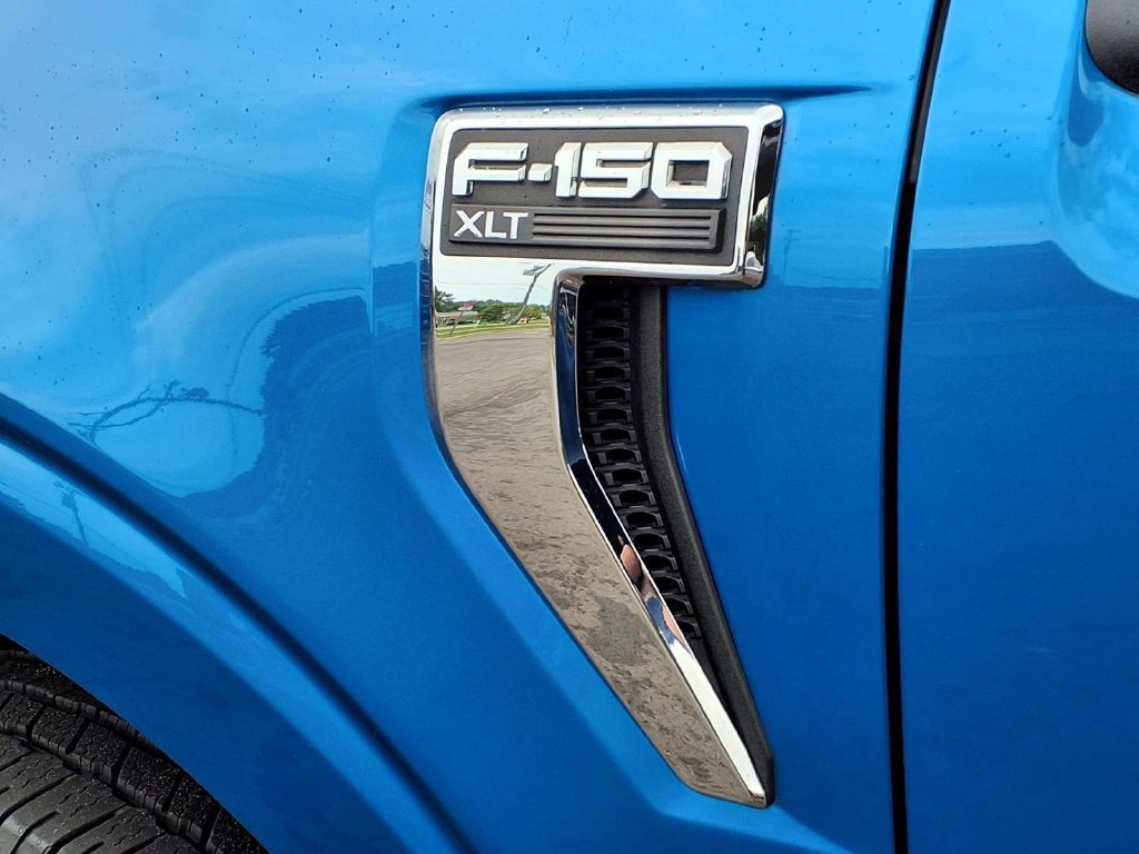 Used 2021 Ford F150 XLT w/ Equipment Group 302A High AWD/4WD image 10