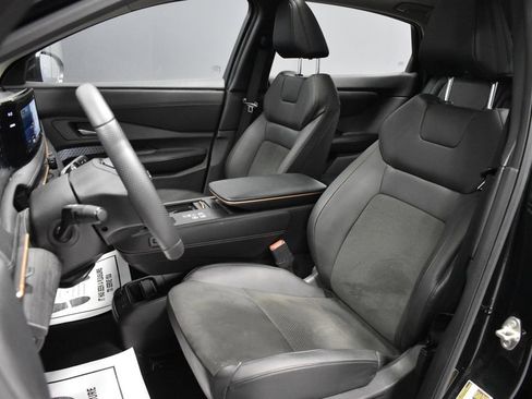 Certified 2024 Nissan Ariya AWD image 5