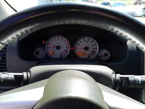 Used 2018 Nissan Frontier PRO-4X image 15