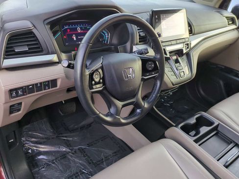 Used 2018 Honda Odyssey EX-L image 10