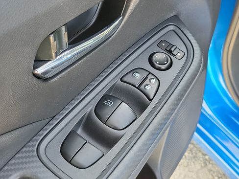 Used 2024 Nissan Versa SV w/ Trunk Package FWD image 15