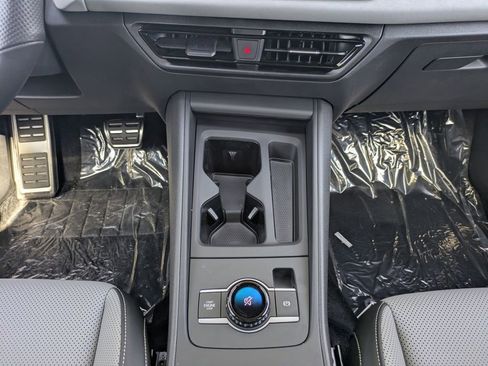 New 2026 Volkswagen Tiguan SE R-Line AWD/4WD image 19