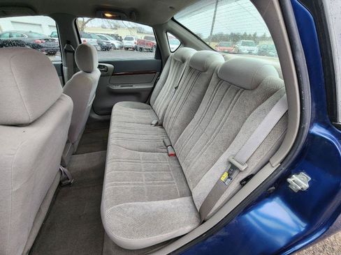 Used 2005 Chevrolet Impala w/ Preferred Equipment Group image 18