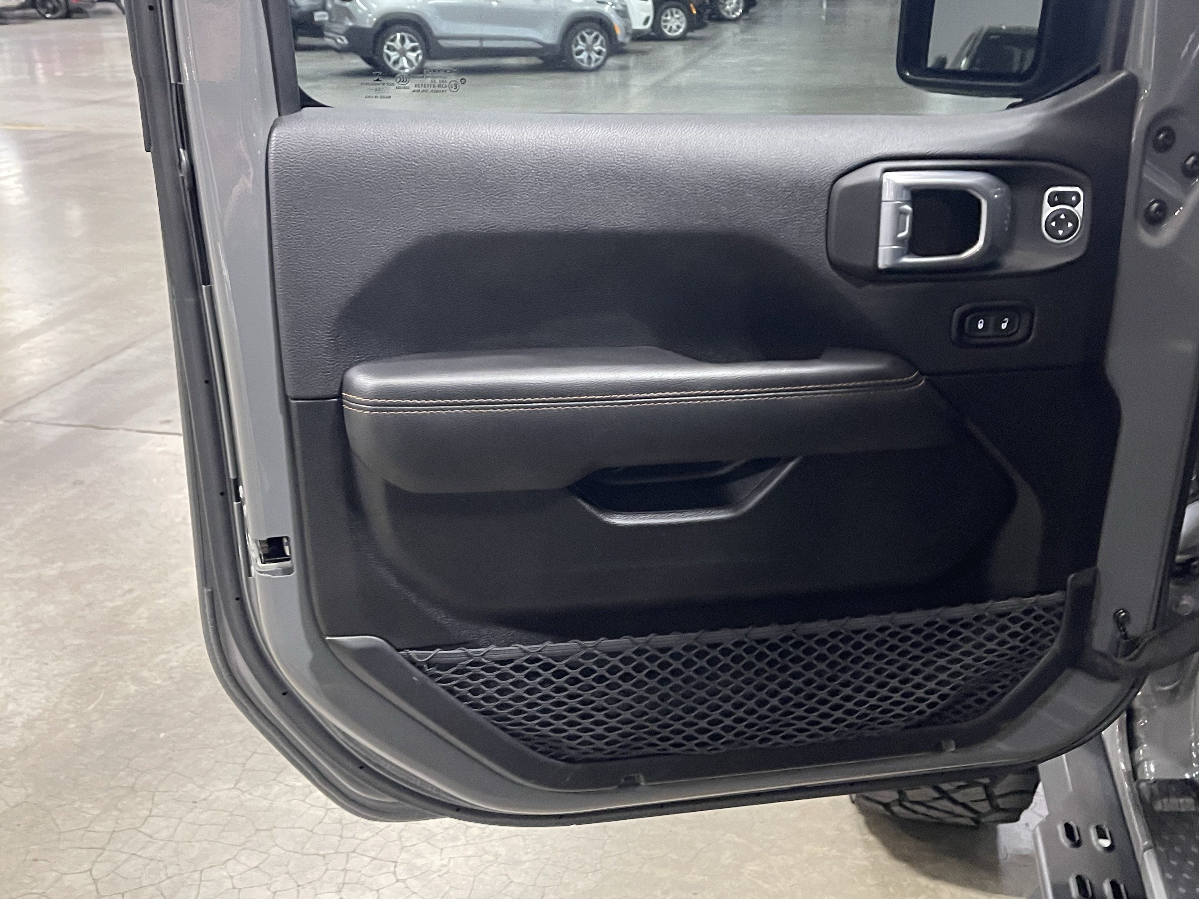 Used 2023 Jeep Wrangler Unlimited Rubicon 392 w/ Xtreme Recon 35" Tire Package AWD/4WD image 22