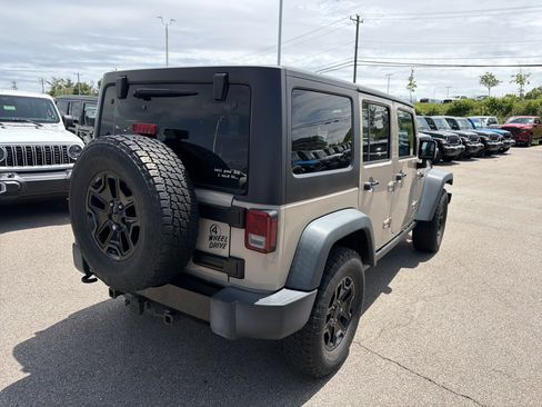 Used 2016 Jeep Wrangler Unlimited Sport AWD/4WD image 11