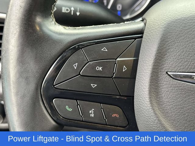 Used 2019 Chrysler Pacifica Touring Plus w/ S Appearance Package FWD image 9