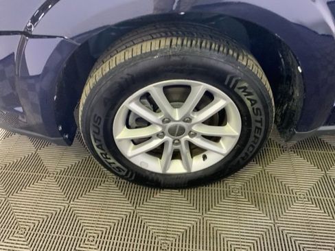 Used 2017 Dodge Journey SXT w/ Comfort/Convenience Group image 11