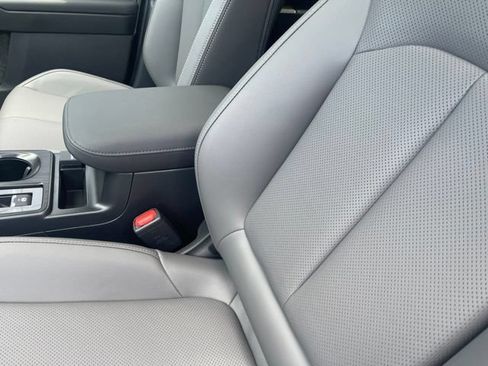 New 2026 Subaru Outback Limited AWD/4WD image 17