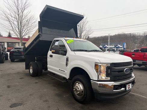 Used 2019 Ford F350 XL w/ XL Value Package image 4