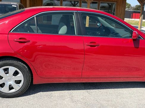 Used 2007 Toyota Camry LE image 13