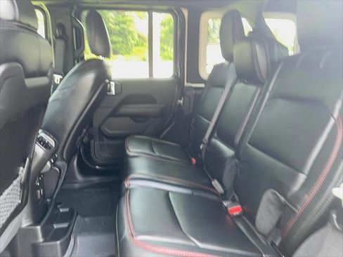 Certified 2024 Jeep Wrangler Unlimited Rubicon image 10