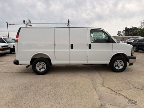 New 2025 Chevrolet Express 2500 w/ Driver Convenience Package RWD image 6