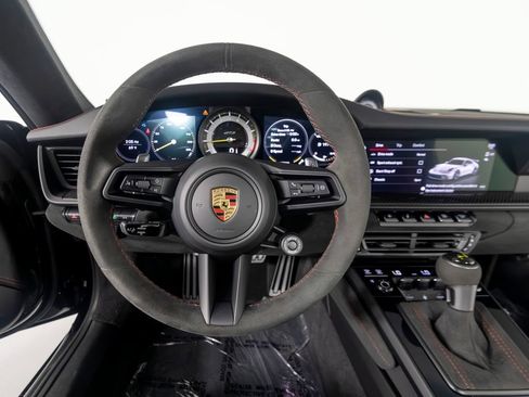 Used 2022 Porsche 911 GT3 RWD image 13
