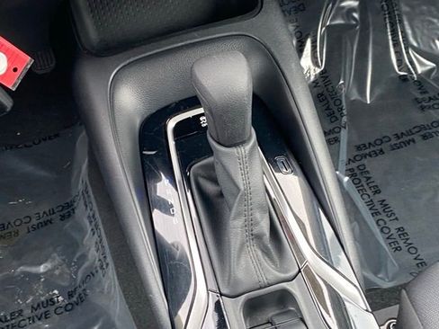 Certified 2022 Toyota Corolla LE image 17