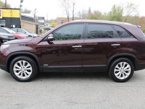 Used 2014 Kia Sorento EX w/ EX V6 Touring Package AWD/4WD image 12