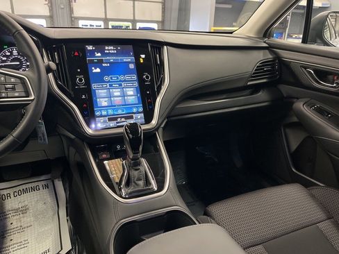 Certified 2025 Subaru Outback Premium w/ Popular Package #1A image 22