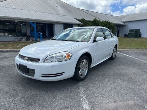 Used 2016 Chevrolet Impala LT FWD image 1