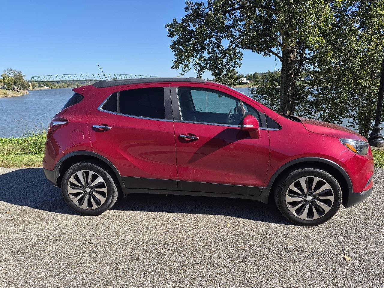 Used 2018 Buick Encore Preferred FWD image 3