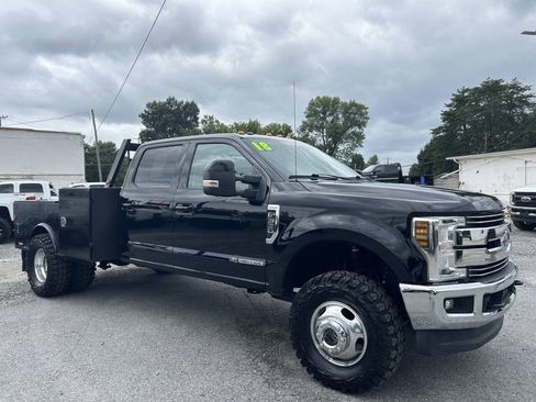 Used 2018 Ford F350 Lariat w/ FX4 Off-Road Package AWD/4WD image 4